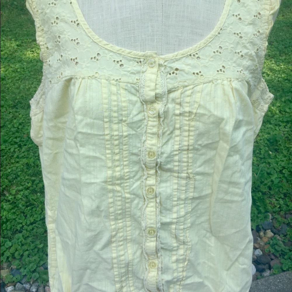 Cap-sleeve tank